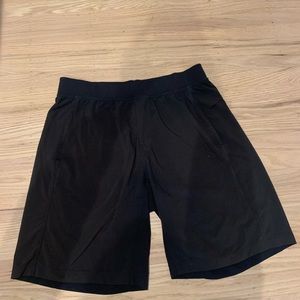 Lululemon men’s black shorts
